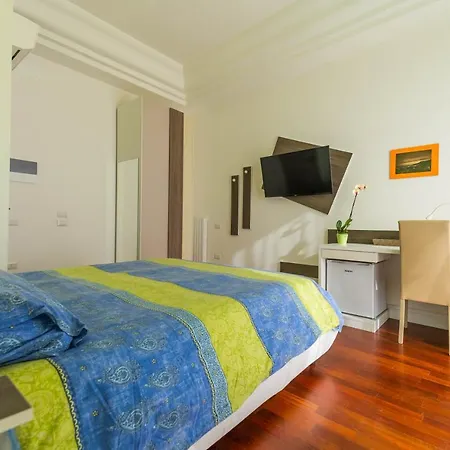 Oda ve Kahvaltı Panacea 4*