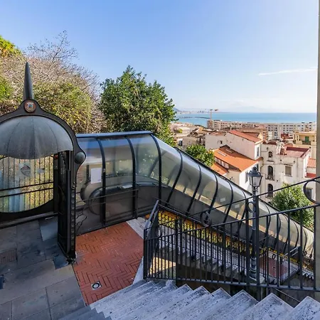 Oda ve Kahvaltı Panacea Salerno