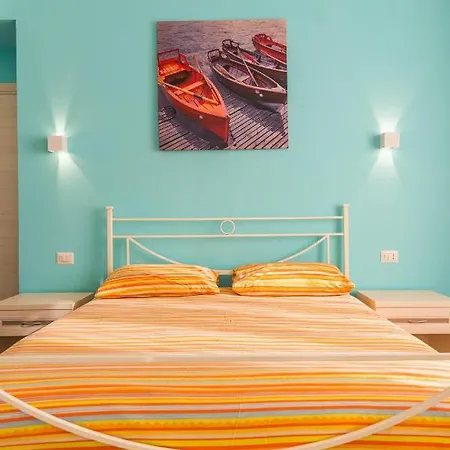 Bed & Breakfast Panacea 4*