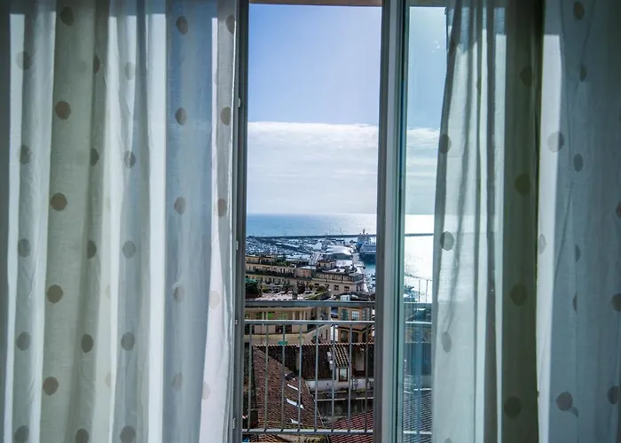 Alojamento de Acomodação e Pequeno-almoço Panacea 4*